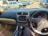 dezmembrez lexus is 220