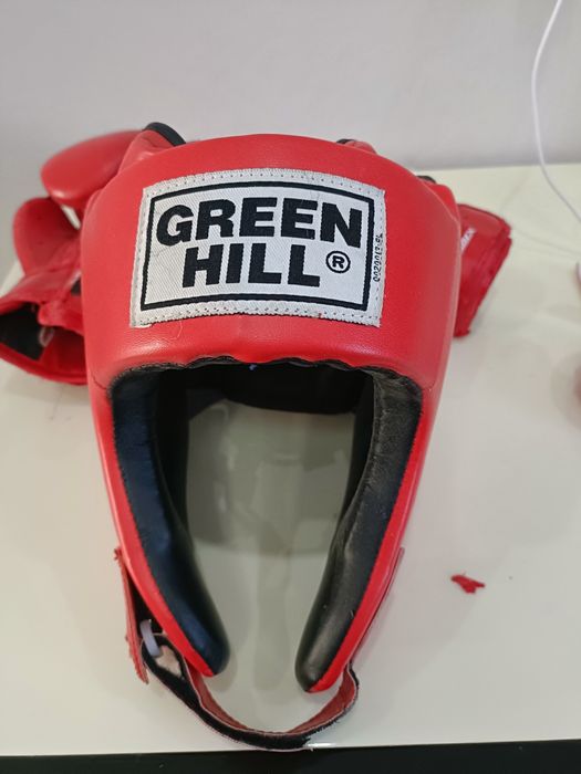 Шлем таэквондо в хорошем состоянии