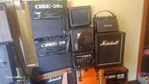 roland cube 5-100w amplificator chitara bass/electrica pedala marshall