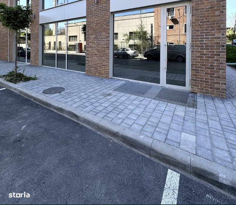 Spatiu comercial de inchiriat, 147,5mp, zona Manastur,