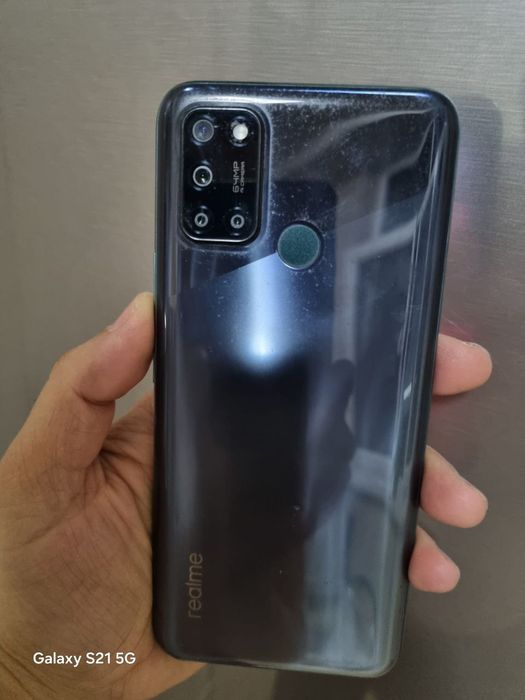 Реалми 7i сотилади