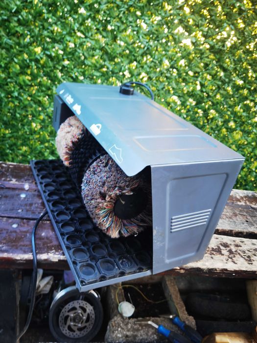 машина за почистване  обувки