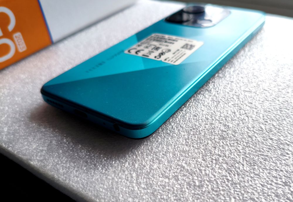 Смартфон Tecno 4 ядра NFC IPS