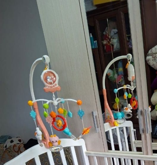 Срочно Продам Мобиль музыкальную