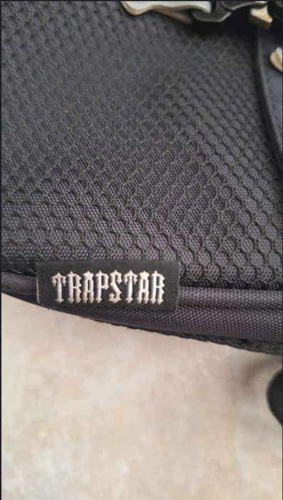 Trapstar reflective чанта