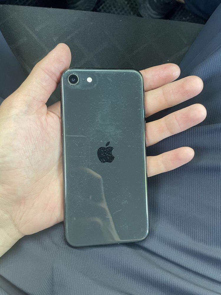 Iphone SE  (2020) айфон