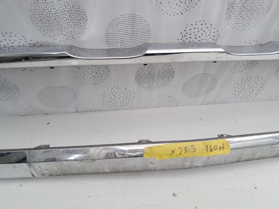 Лайсна грил решетка броня Mercedes X253