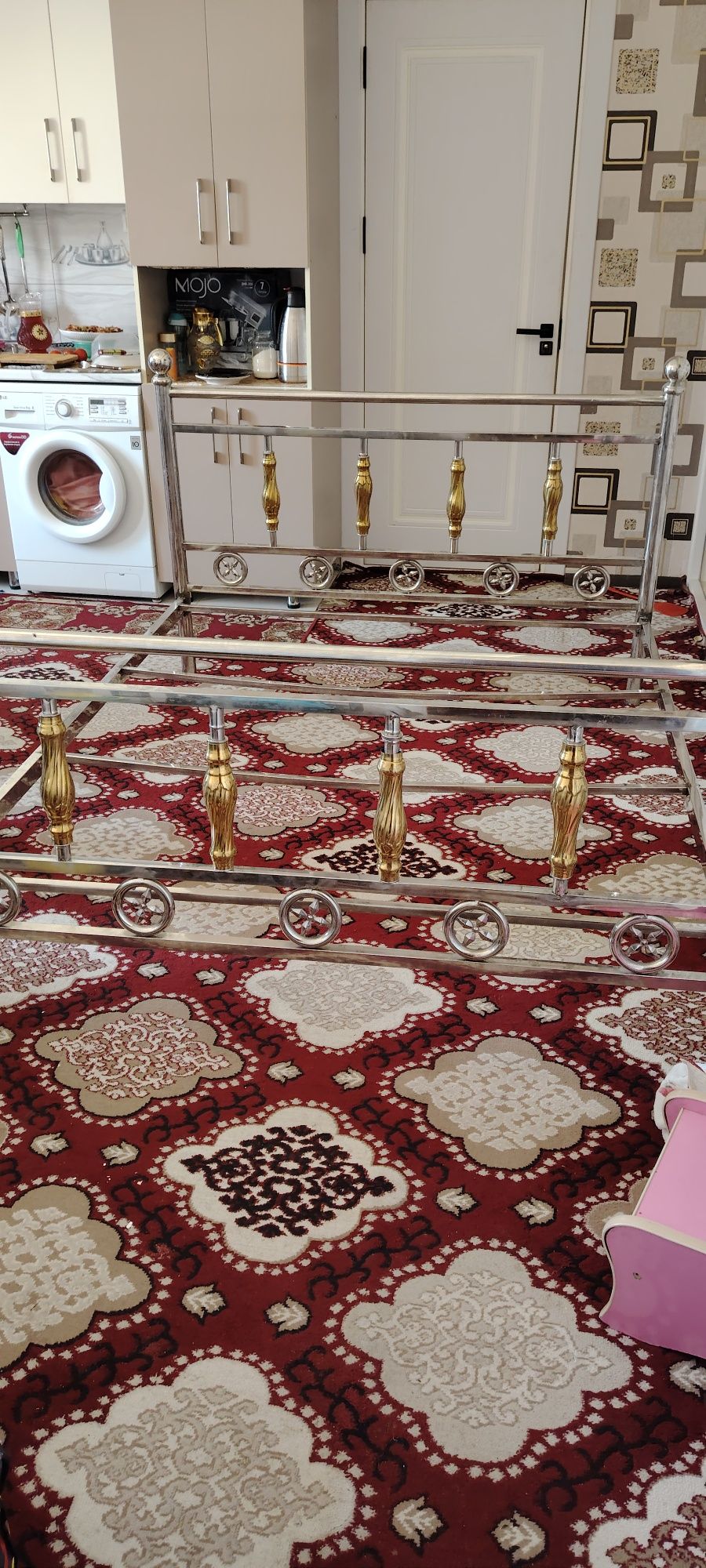 Спальный гарнитур нержавейка