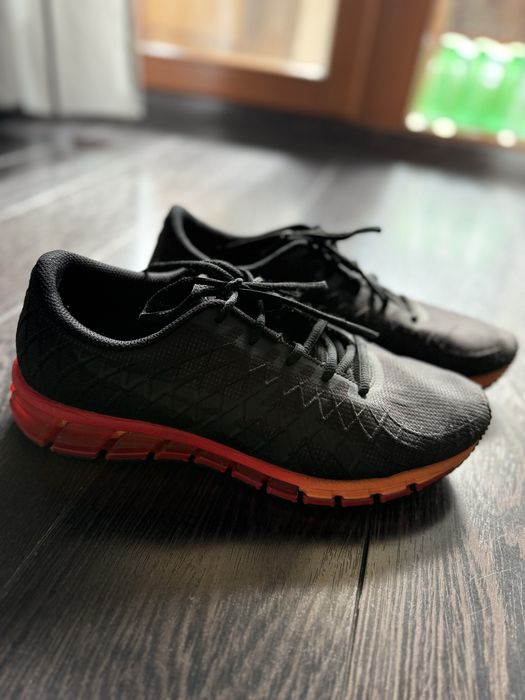 Мъжки маратонки asics с гел система