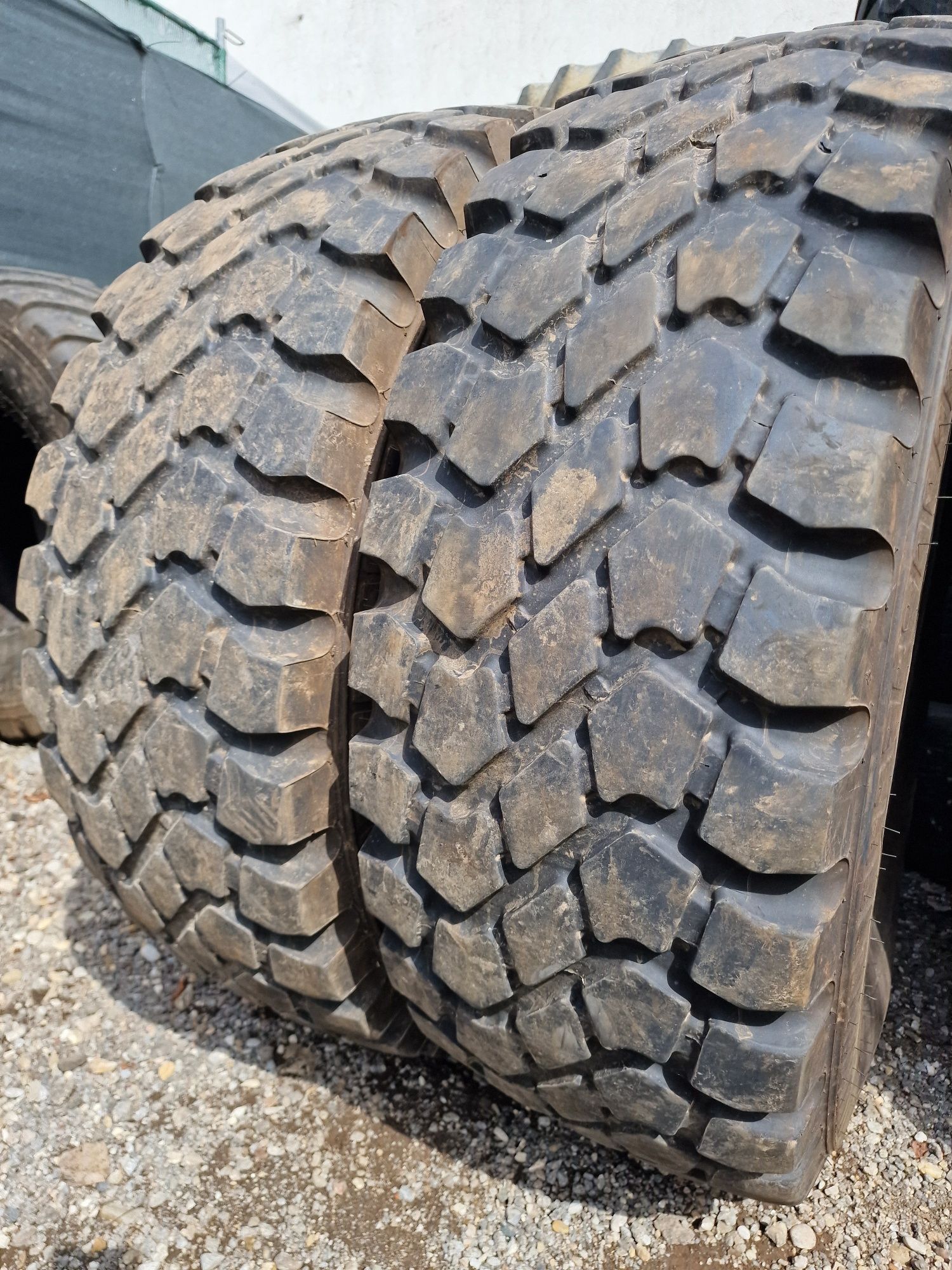 CAUCIUCURI 395/85R20 (15.5/80R20) marca Michelin