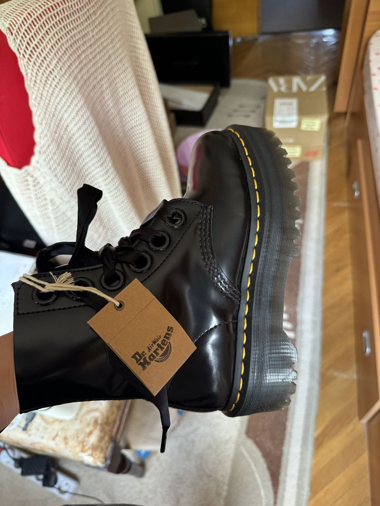 Botine Dr. Martens Molly