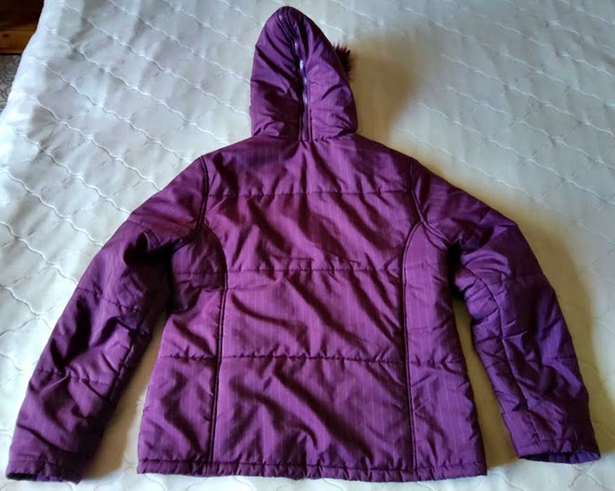 Дамско зимно яке