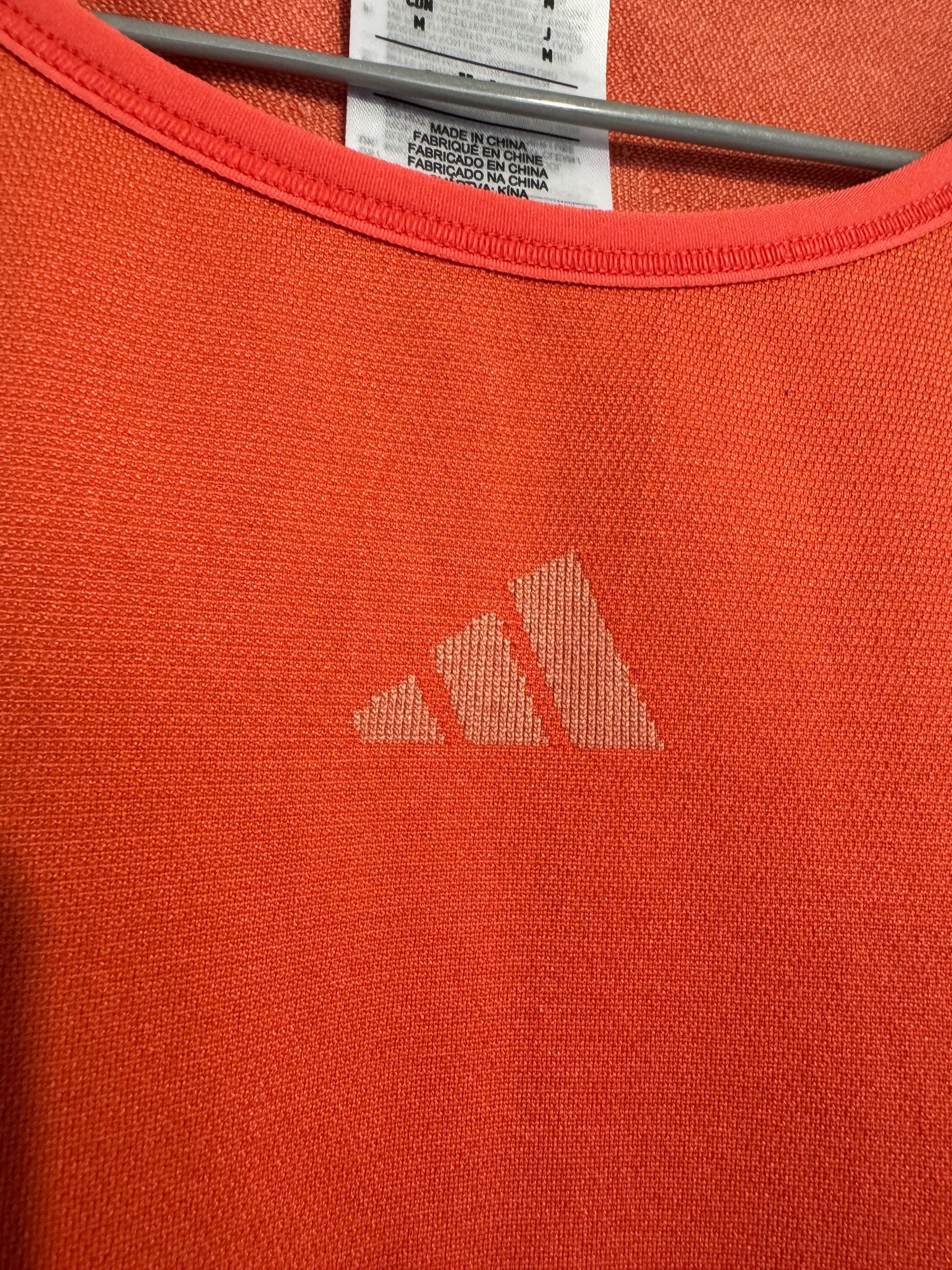 Adidas AEROKNIT TEE.Nike Sportswear Bonded Tank.