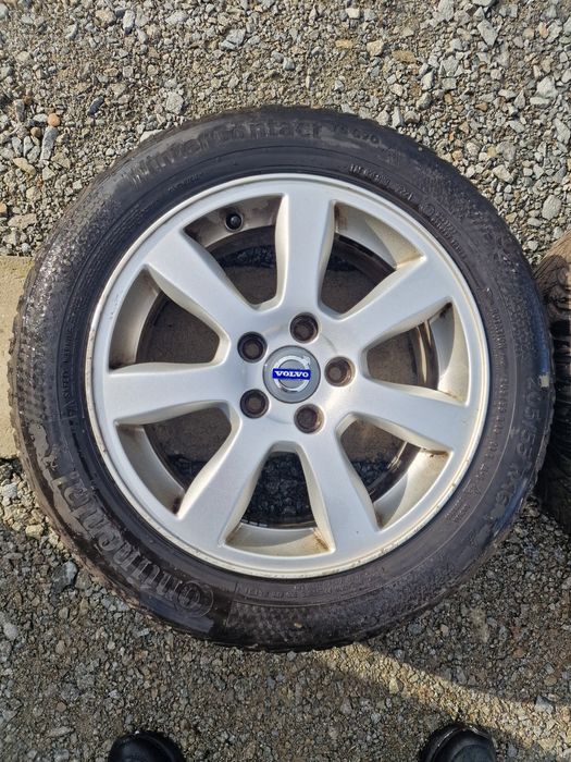 Jante Volvo R 16 cu anvelope de iarna