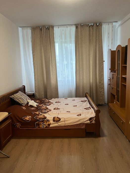 Garsoniera de închiriat