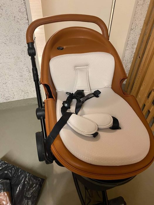 Carucior Mima Xari in stare foarte buna