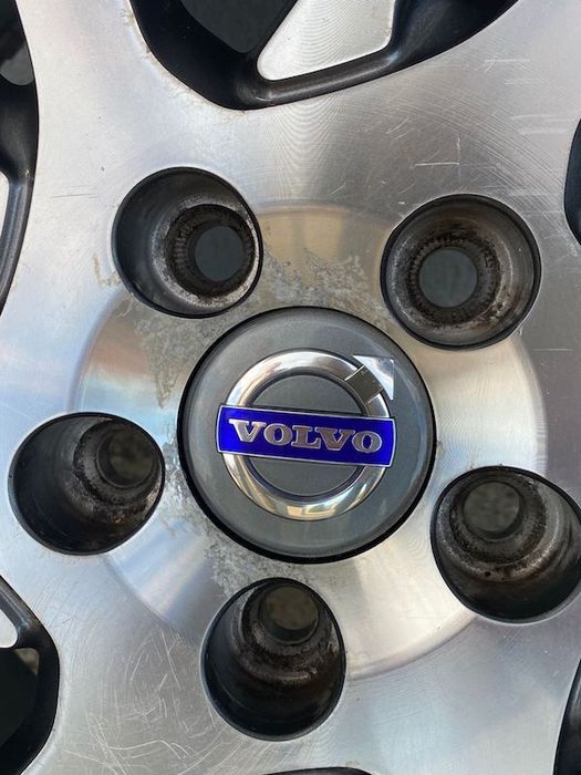 Janta  VALDER 17" 7,5Jx18EH2 ET55 Volvo XC60 XC70 31302112 (J0078)