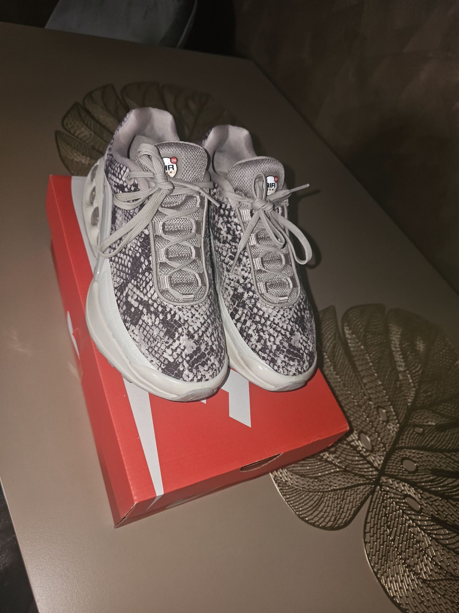 Найк air max DN.