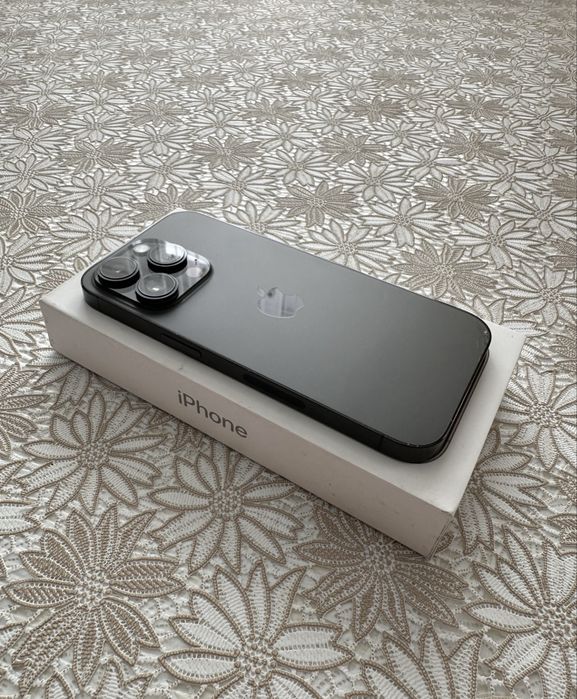 Iphone 14 pro в отличном состояний