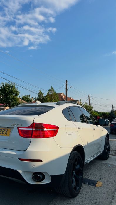 Usi Bmw X6 E71 2011 culoarea prezentata