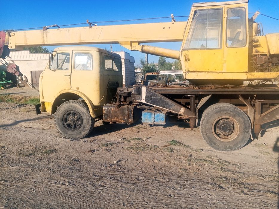 Maz 1986 yil soz xoltda ishlab turgan moshin 14 tona 14 metr sterlo