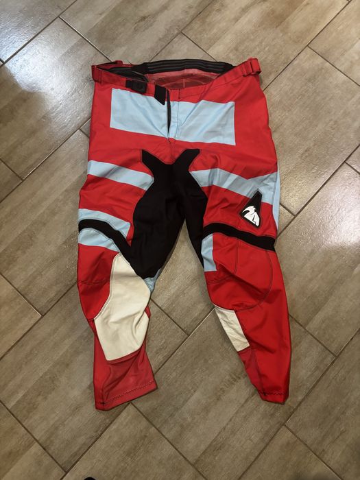 Pantaloni Enduro Thor si manusi