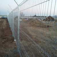 Construim garduri din plasă bordurată