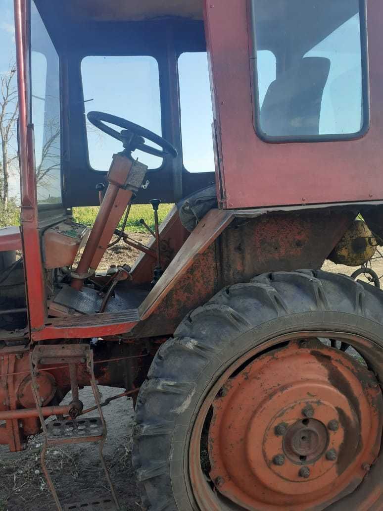 Продам трактор т-25
