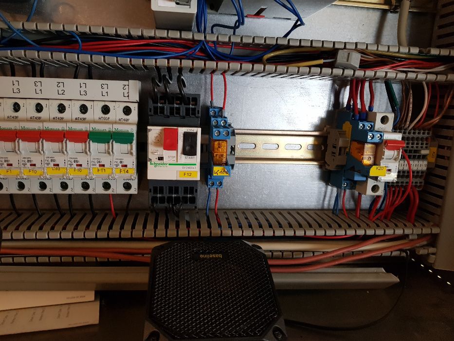 Dospitor automat multifunctional profesional MIWE 2010