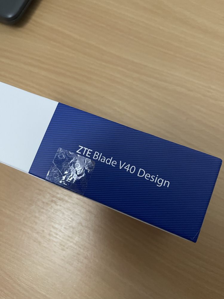 Telefon ZTE Blade V40 128 GB, 7 GB RAM, camera 50 MP, nou