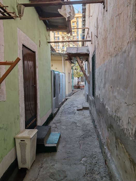 Продаеться дом под снос (бараки)