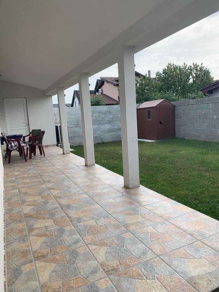 Proprietar vand casă tip duplex Nojorid.