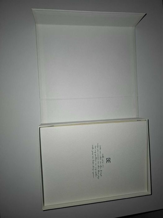 BTS албуми + гривна