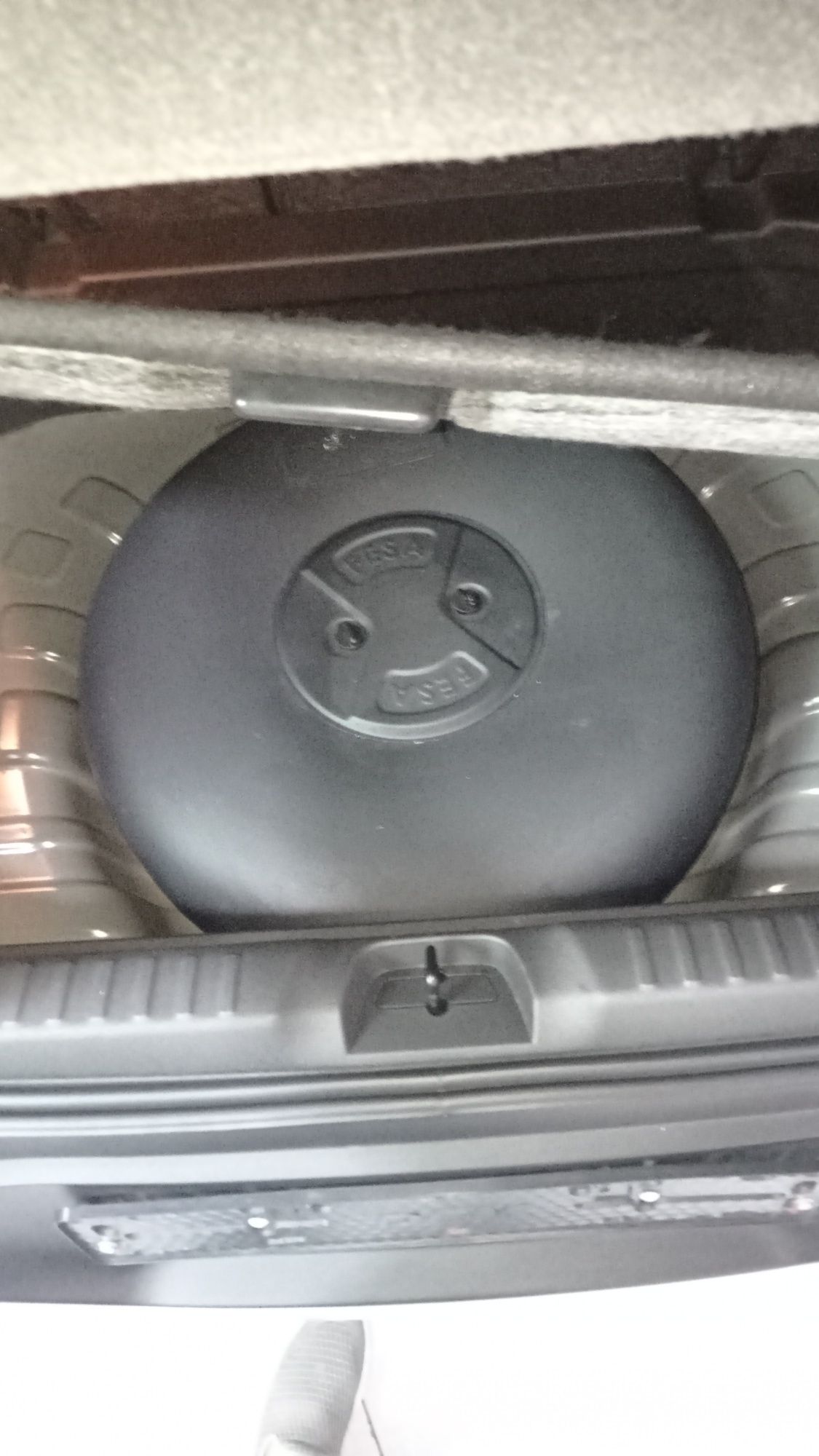 Trecker 2 Premier turbo Avto kreditga bosh tolov 3520$ 1ta pasport eva