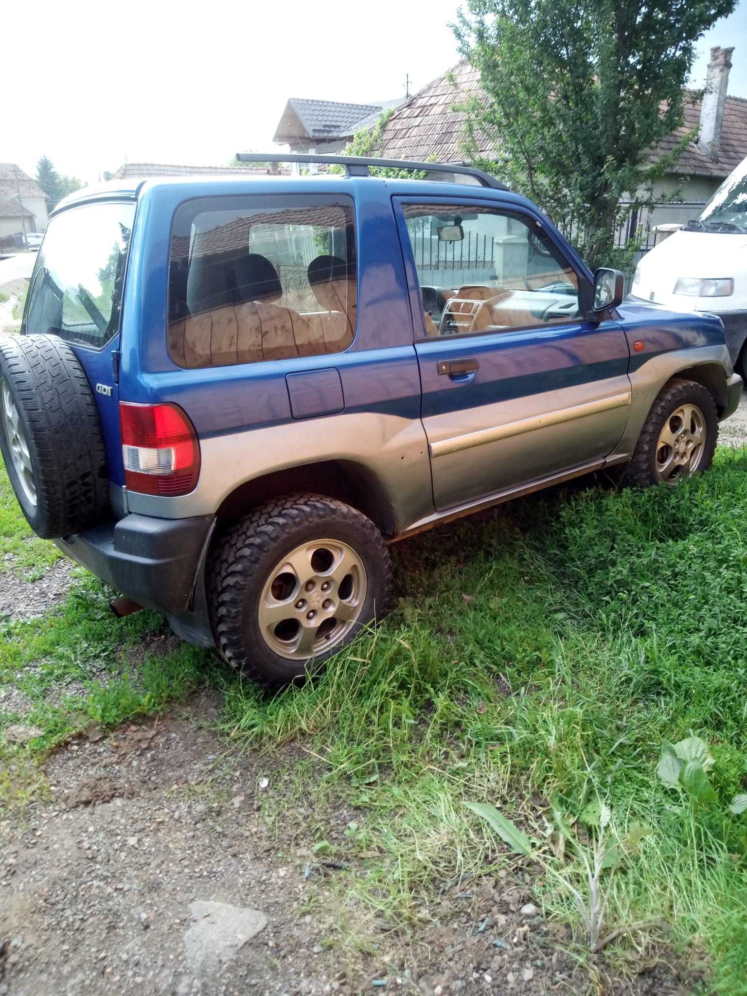 De vânzare Mitsubishi Pajero Pini 1,8GDI