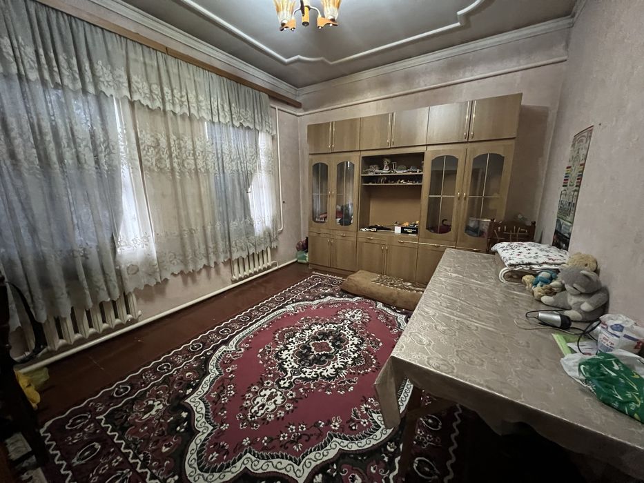 Квартира юнусабад14,1/3/5,40 м2,цена 46000 у.е