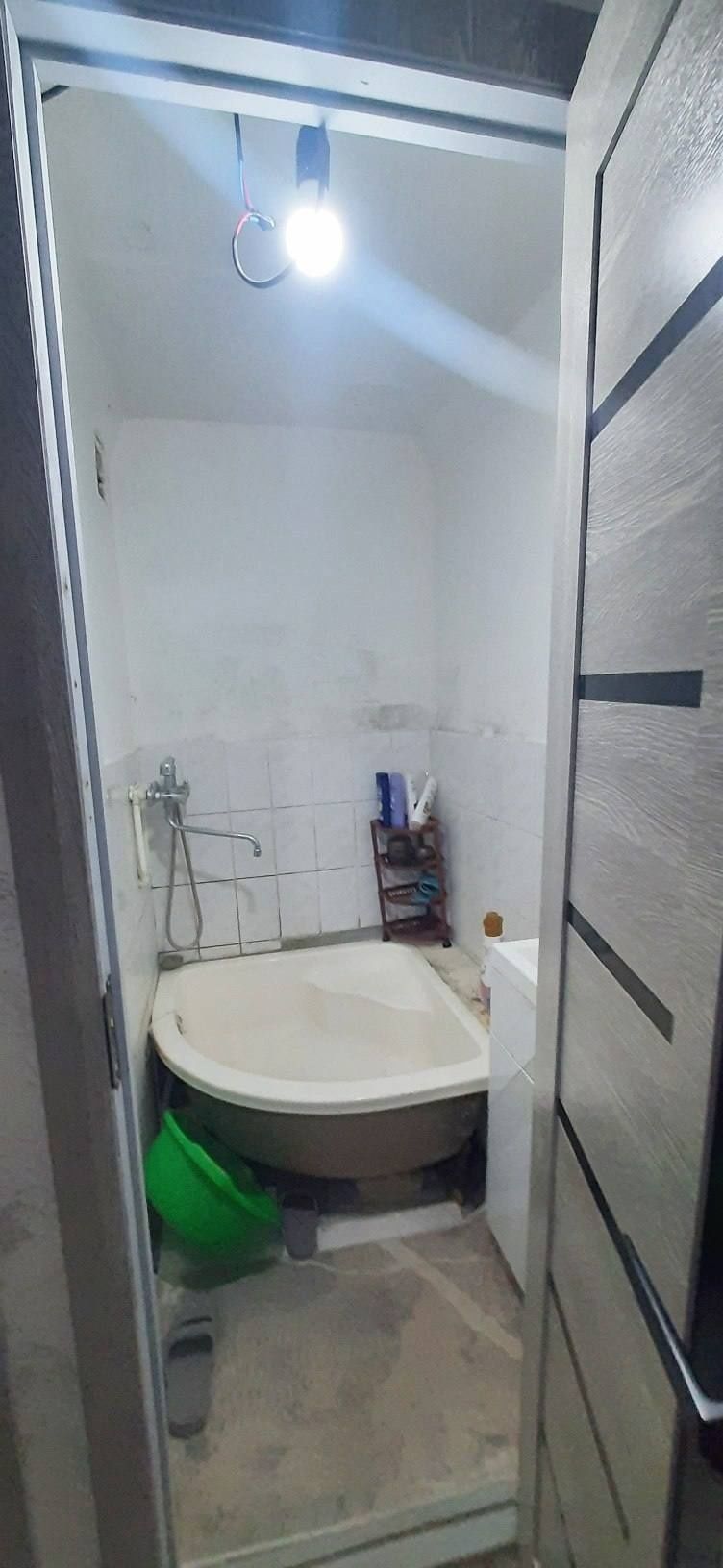 Кушбеги 2комн/9/9, 42м² Смежно раздельный. Ремонт хороший. Ор-р: Салар