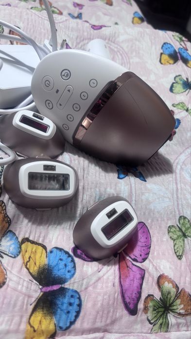 Lumea Seria 9900 Epilator IPL cu SenseIQ