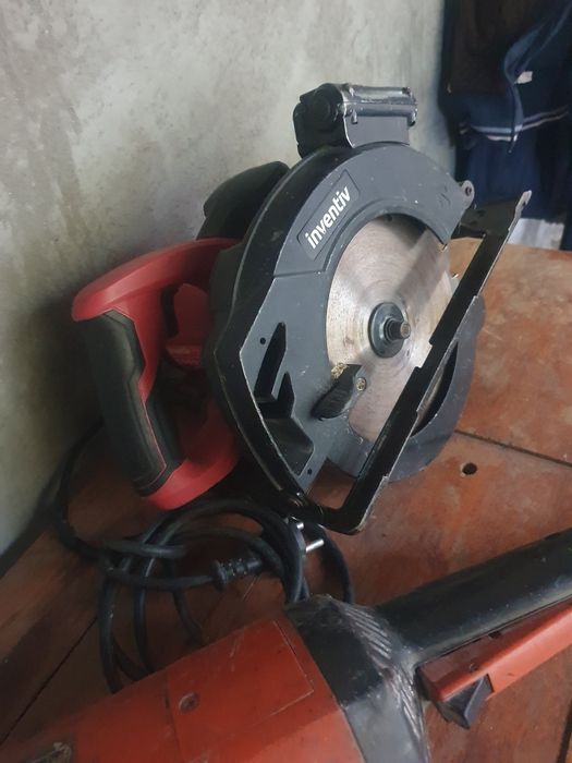 Голям ъглошлайф и циркуляр