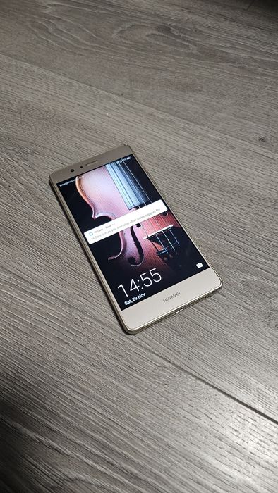 Телефон Huawei P9 lite