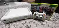 Xbox 360 + 2 jocuri + 1 Controller (Fifa 12 , Far Cry 3)