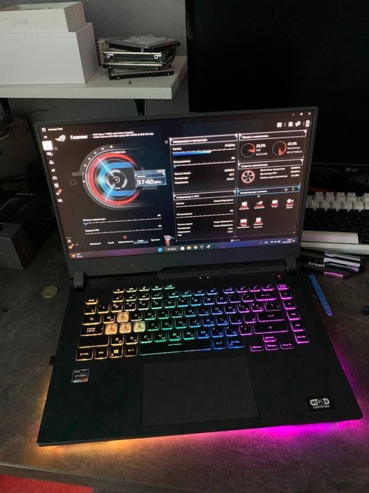 Игровой ноут Asusu rog strix g15