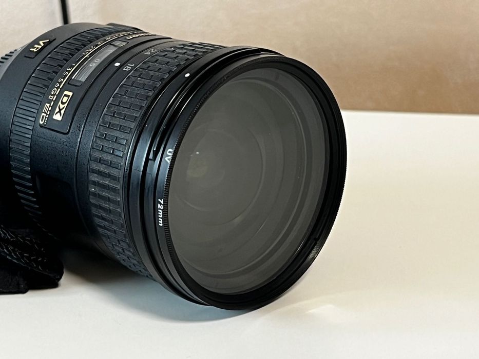 Обектив Nikon AF-S DX NIKKOR 18-200mm f3.5-5.6G ED VR II