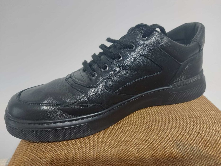 Vand pantofi sport piele Marelbo culoare negru marimea 43