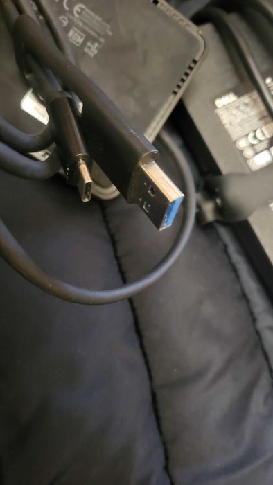 DELL Docking Station D6000  fuctional+incarcator 130W Docking Station