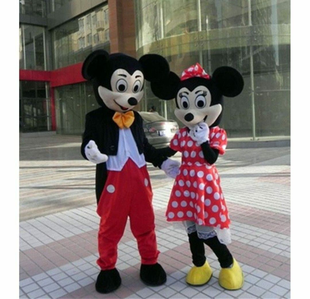 Bucurii si veselie la petreceri/evenimente cu Minnie si Mickey Mouse