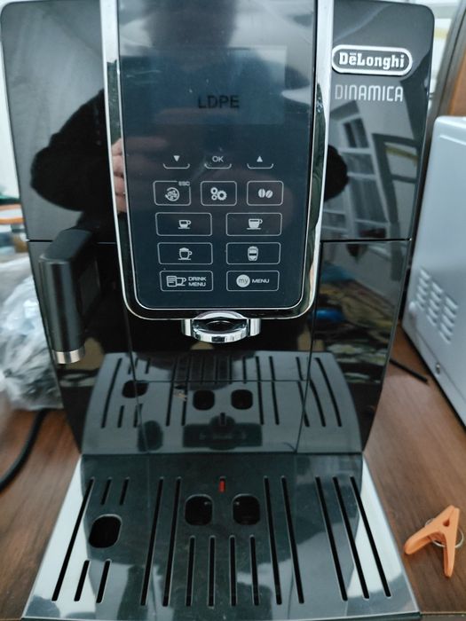 Продается Кофе машина De'Longhi