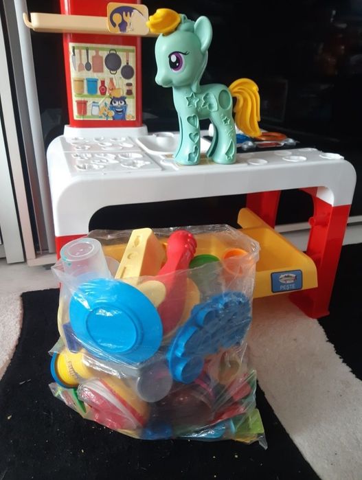 Vand bucatarie copii plastelino si accesorii