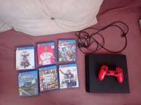 PlayStation 4 1TB + jocuri + controller – stare foarte bună
