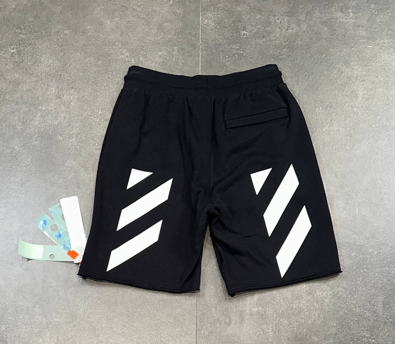 Off White Pantaloni Scurt Top Premium Bumbac 100 %